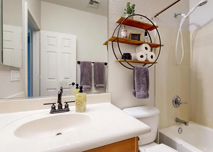 Holiday home Hot Tub & Game Room: Poolside Paradise In Phoenix! *